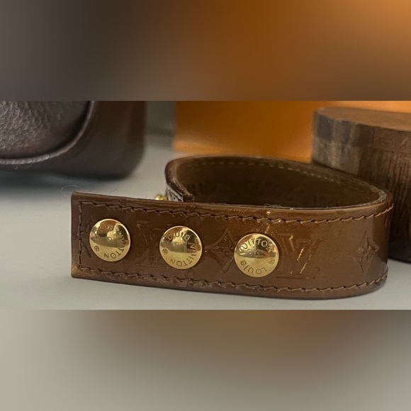 Louis Vuitton Limited Edition Bronze Vernis Leather Bracelet - Picture 1 of 6